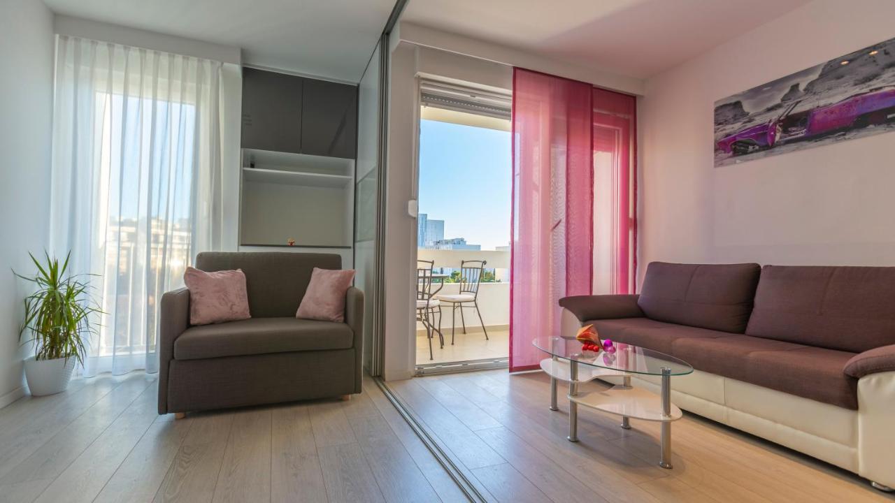 Apartment Split Luaran gambar