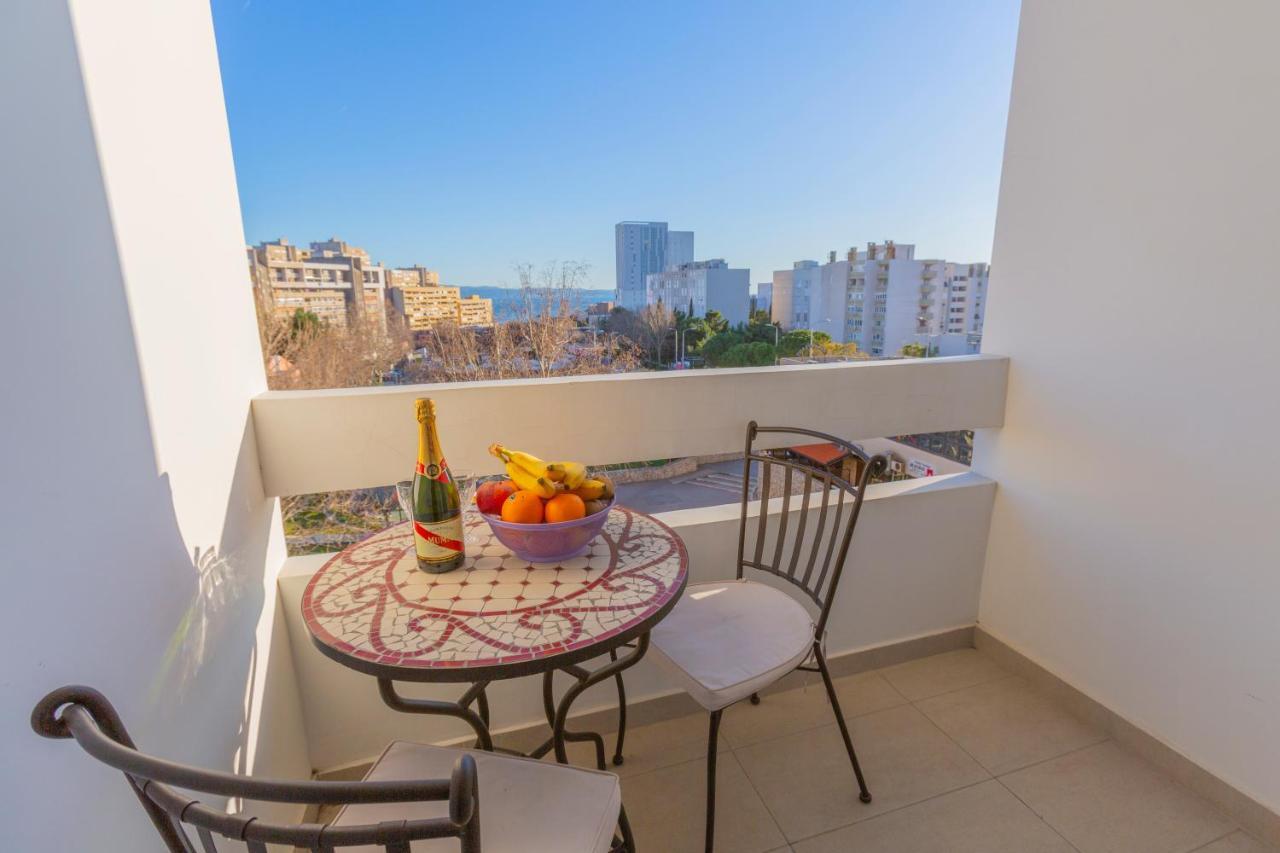 Apartment Split Luaran gambar