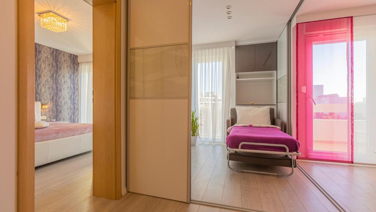 Apartment Split Luaran gambar